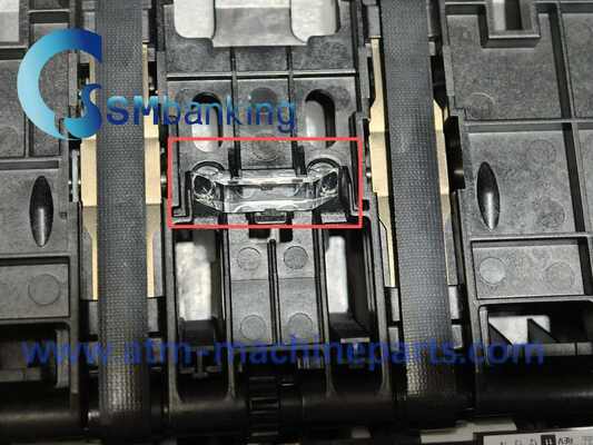 Hyosung সিডিইউ ক্ল্যাম্প ক্যারি প্রিজম 30 * 6.3 * 9.5 এটিএম নগদ মেশিন যন্ত্রাংশ