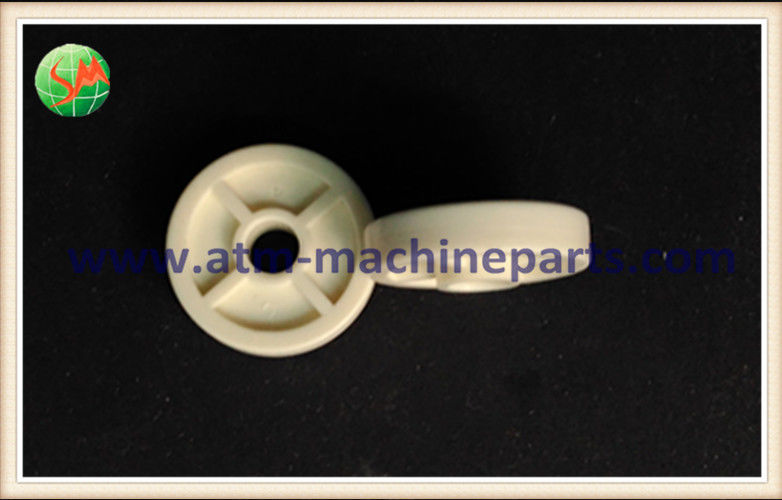 Sankyo কার্ড রিডার এনসিআর 58xx 66xx মডেলের জন্য সাদা রঙের প্লাস্টিক রোলার